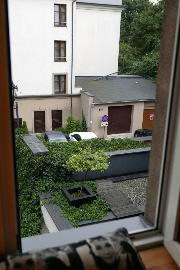 Sunflower Apartment Krasków Exterior foto